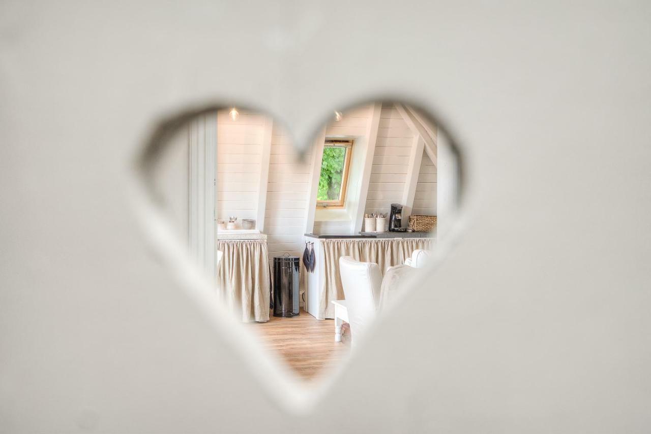 Appartement De Koesfabriek Centrum Докьом Екстериор снимка